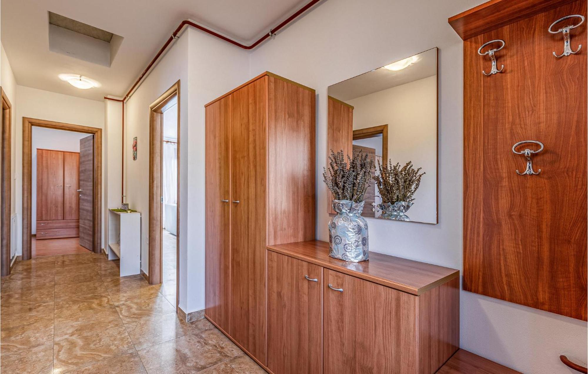 Awesome Apartment In Pula With Wifi Zewnętrze zdjęcie